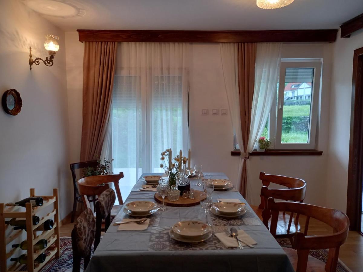 Konak Ugnji-Village Cetinje Bagian luar foto
