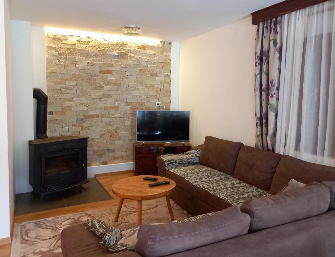 Konak Ugnji-Village Cetinje Bagian luar foto