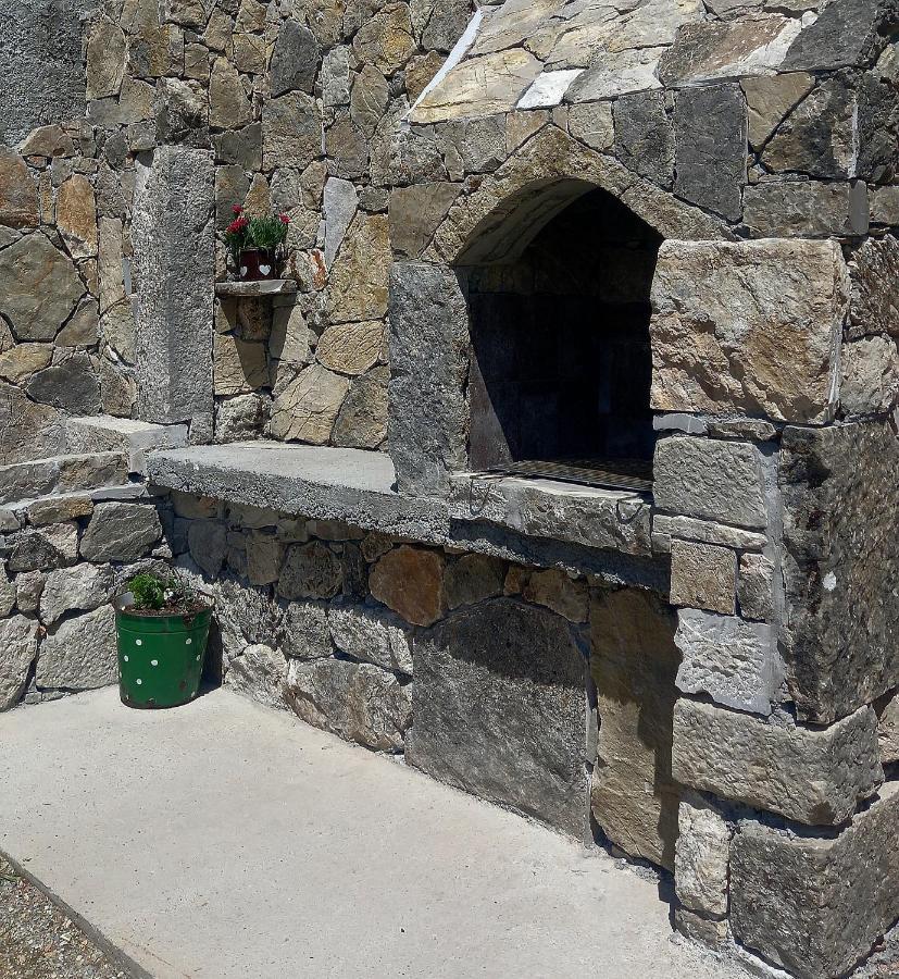 Konak Ugnji-Village Cetinje Bagian luar foto